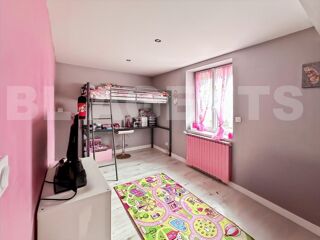  Maison  vendre 7 pices 117 m