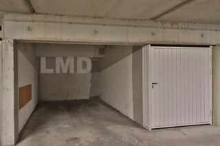  Parking / Garage  vendre 32 m Aubagne