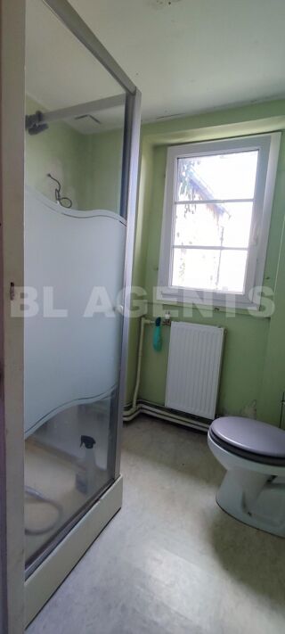  Maison  vendre 4 pices 128 m