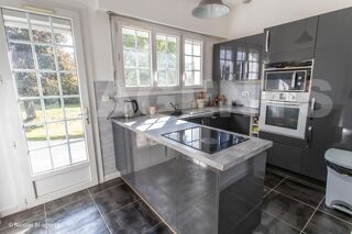  Maison � vendre 7 pi�ces 180 m�