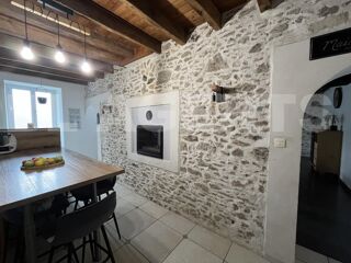  Maison  vendre 10 pices 270 m