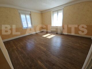  Maison  vendre 7 pices 215 m