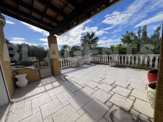  Maison  vendre 5 pices 200 m