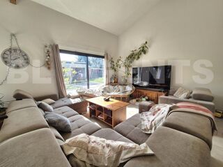  Maison � vendre 5 pi�ces 210 m�