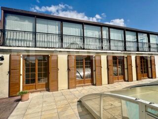 Maison  vendre 6 pices 180 m