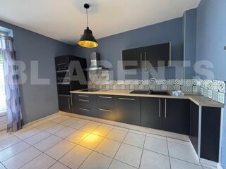  Maison  vendre 5 pices 136 m
