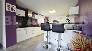  Maison  vendre 6 pices 150 m