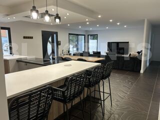  Maison � vendre 6 pi�ces 144 m�