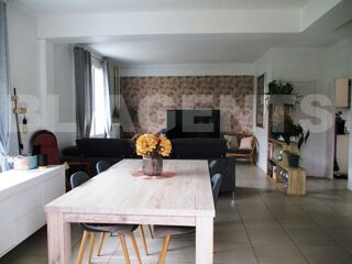  Maison  vendre 7 pices 140 m