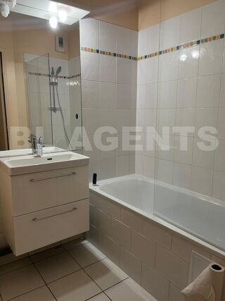  Appartement  vendre 3 pices 68 m