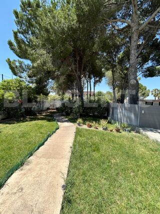  Maison  vendre 8 pices 250 m