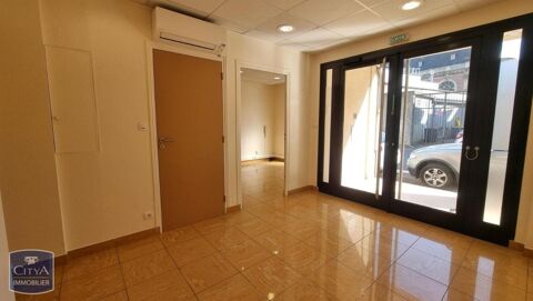 &Agrave; LOUER - Local professionnel situ&eacute; dans le centre-vi... 445 02100 Saint quentin