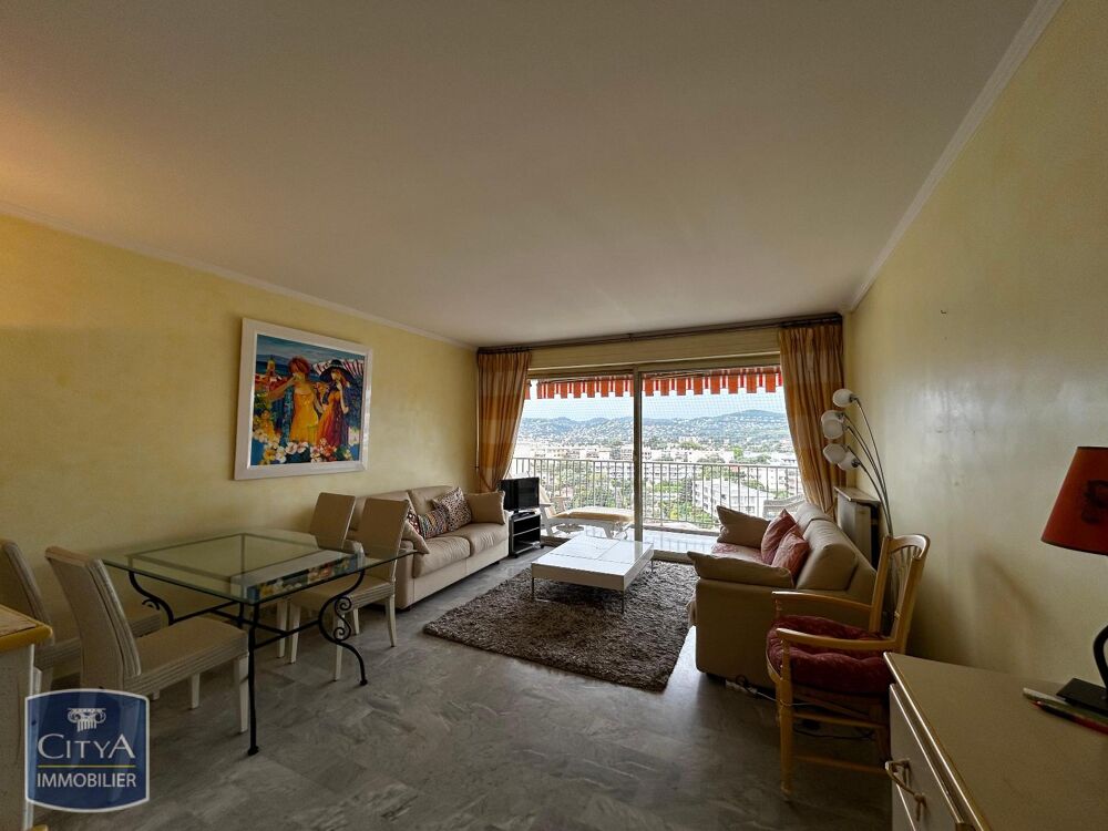 location Appartement - 3 pièce(s) - 78 m² Juan Les Pins (06160)