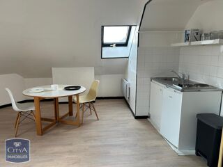  Appartement à louer 2 pièces 27 m²