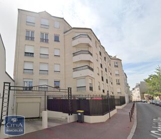  Parking / Garage � louer 