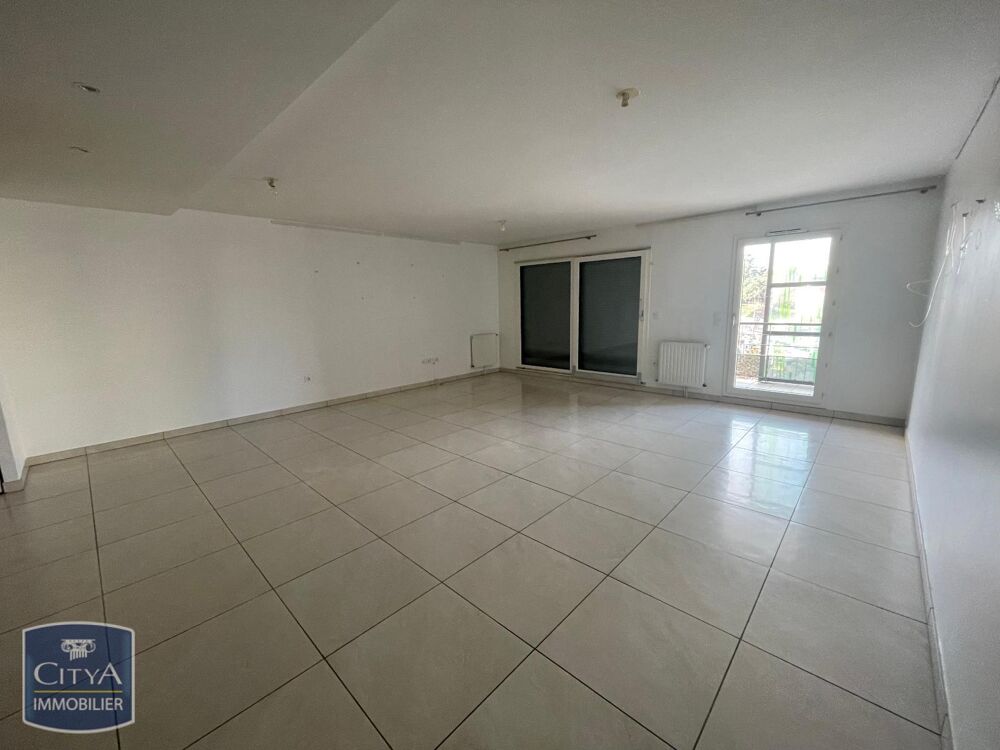 À LOUER : Appartement T4 situé à Saint-Étienne, dans le ....