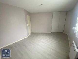  Appartement à louer 3 pièces 60 m²