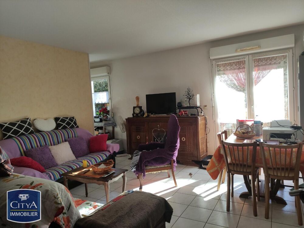 location Appartement - 3 pièce(s) - 54 m² Vauvert (30600)