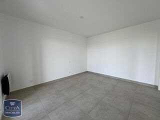 location Appartement - 2 pièce(s) - 53 m² Monteux (84170)