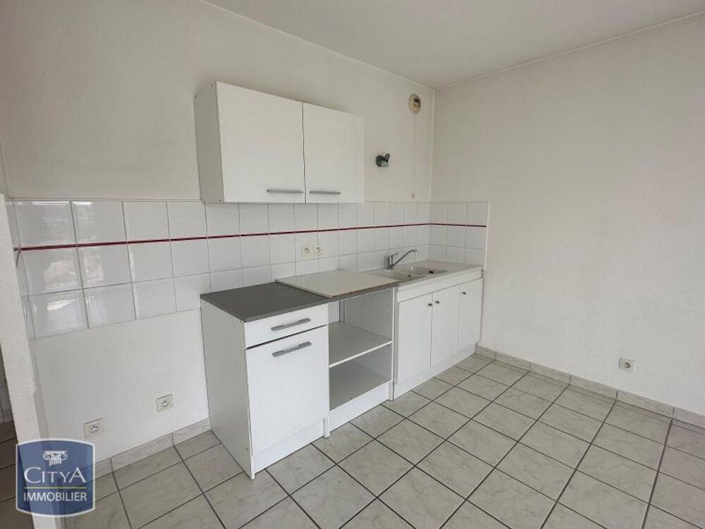 location Appartement - 1 pièce(s) - 32 m² Saint-Priest-en-Jarez (42270)