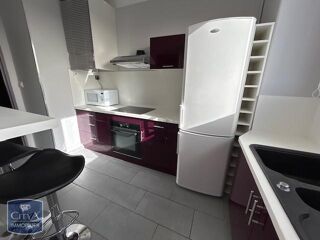  Appartement à louer 3 pièces 60 m²