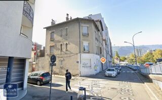  Appartement à louer 2 pièces 37 m²