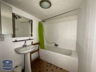  Appartement à louer 2 pièces 31 m²