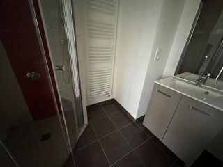  Appartement à louer 2 pièces 50 m²