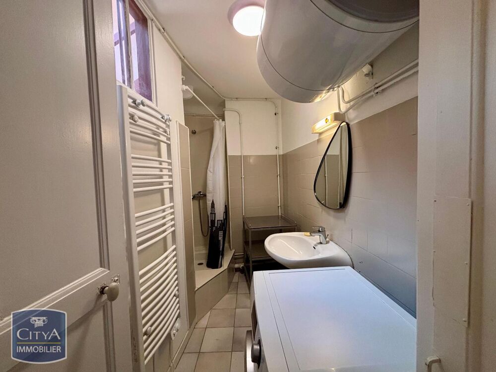 À LOUER - Appartement T2 meublé 3 rue des Clercs Situé a....