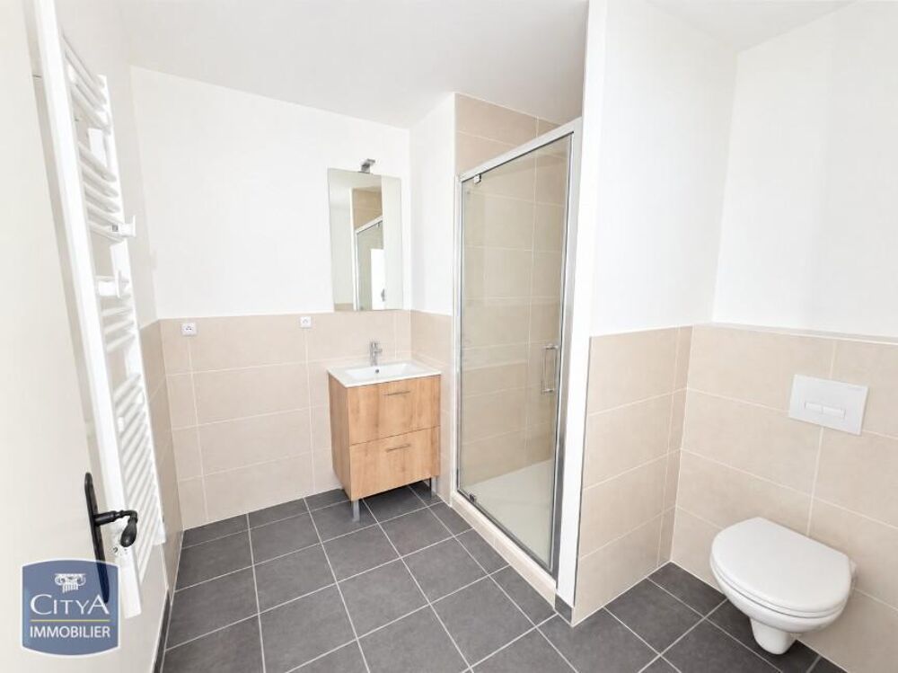 location Appartement - 3 pièce(s) - 61 m² Chinon (37500)