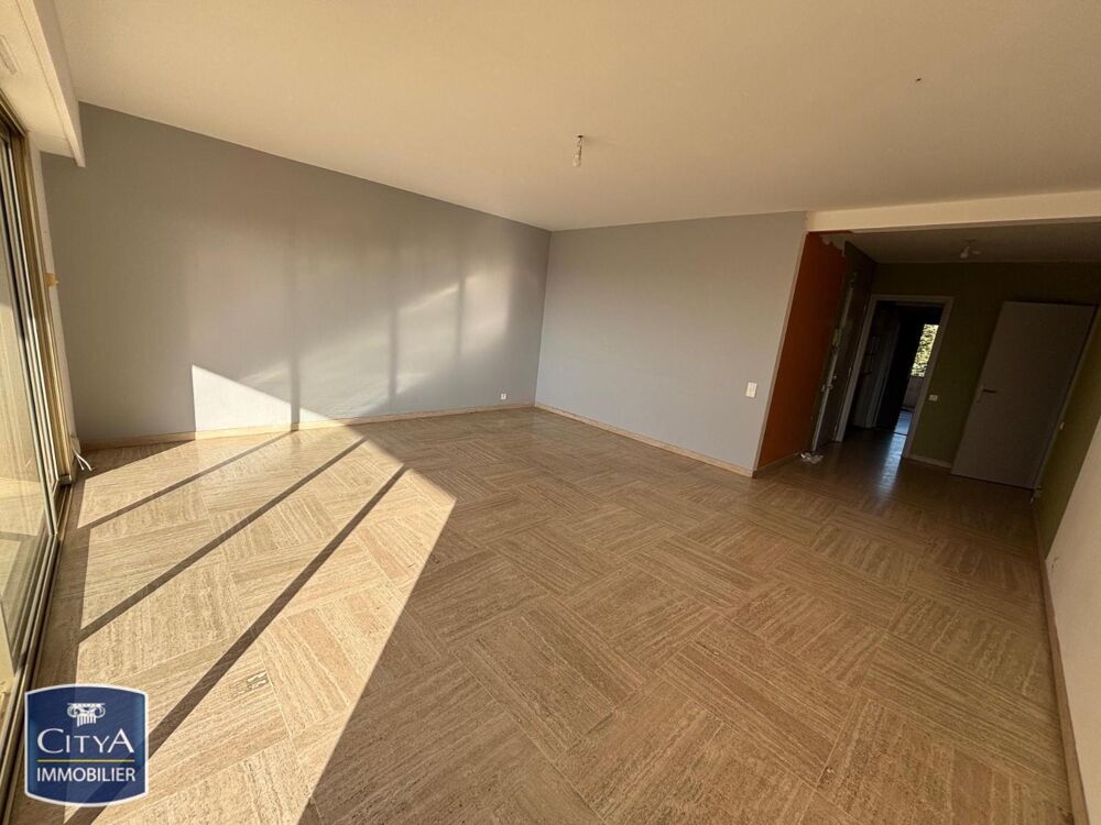 location Appartement - 3 pièce(s) - 85 m² Cannes (06400)