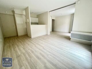  Appartement à louer 1 pièce 35 m²