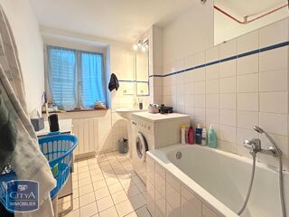  Appartement à louer 2 pièces 49 m²