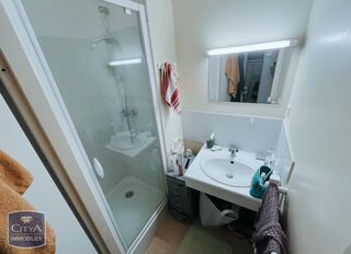  Appartement à louer 1 pièce 21 m²