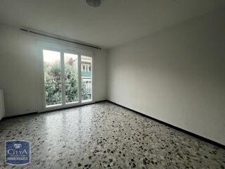  Appartement à louer 3 pièces 64 m²