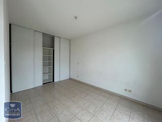  Appartement à louer 1 pièce 37 m²