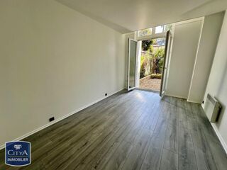  Appartement à louer 1 pièce 19 m²