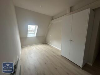  Appartement à louer 1 pièce 42 m²