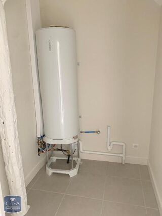  Appartement à louer 3 pièces 78 m²