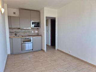  Appartement à louer 2 pièces 29 m²