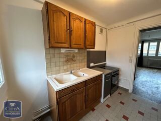  Appartement à louer 4 pièces 63 m²