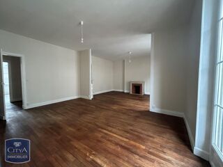  Appartement à louer 4 pièces 103 m²