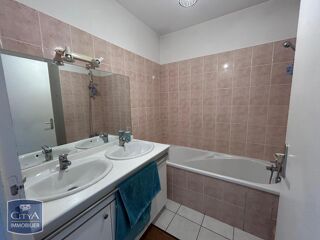  Appartement � louer 3 pi�ces 68 m�