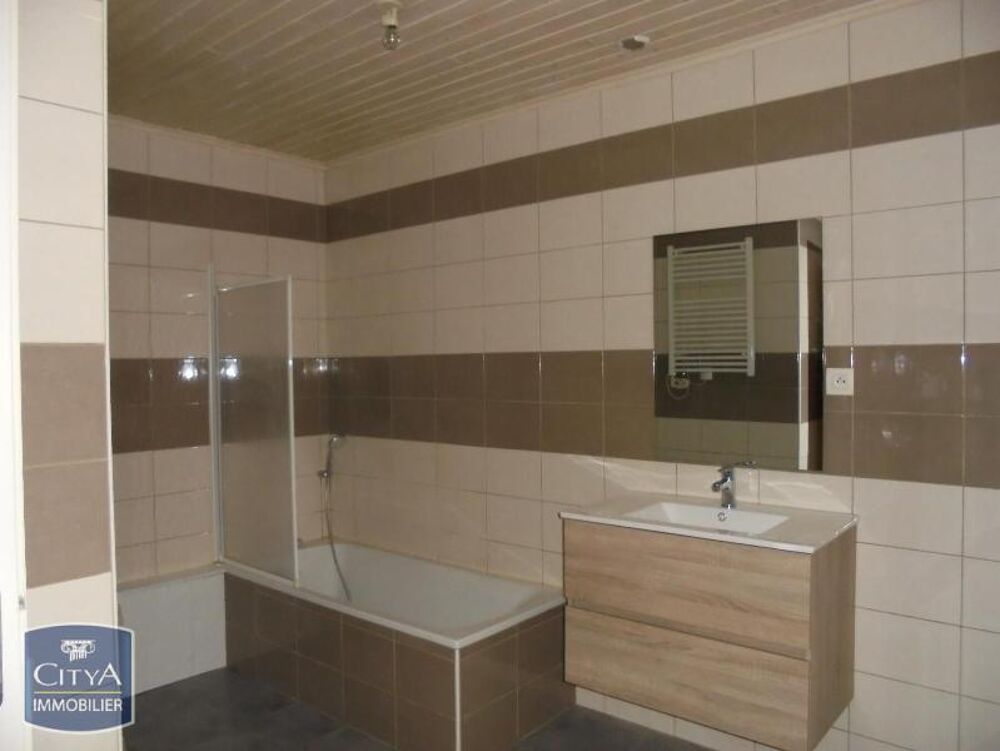 location Appartement - 2 pièce(s) - 67 m² Saint-Sauveur (38160)