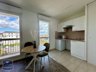 Appartement à louer 1 pièce 25 m²