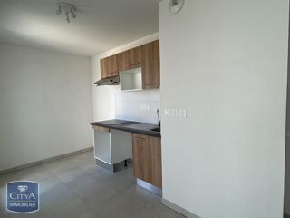  Appartement à louer 3 pièces 66 m²