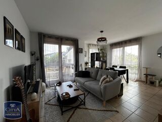  Appartement à louer 3 pièces 72 m²