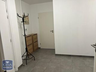  Appartement à louer 4 pièces 93 m²