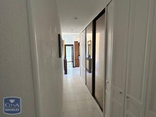  Appartement à louer 3 pièces 71 m²