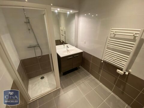  Appartement � louer 4 pi�ces 117 m�